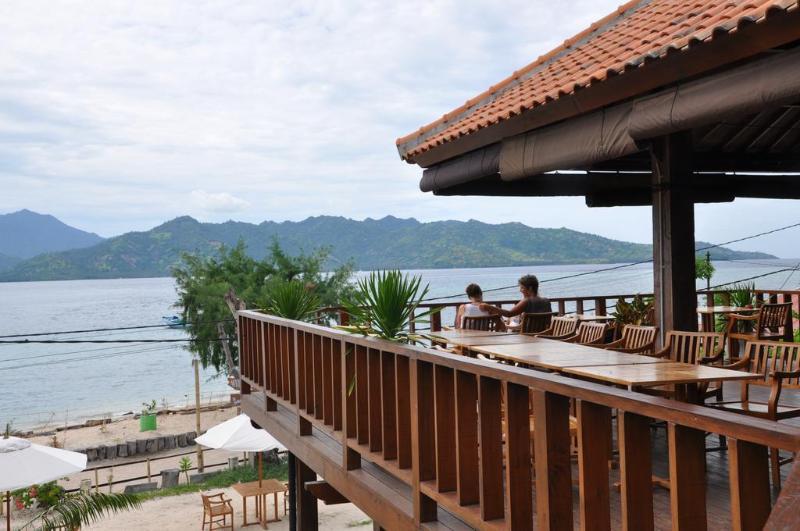 Royal Regantris Villa Karang Gili Air Exterior photo